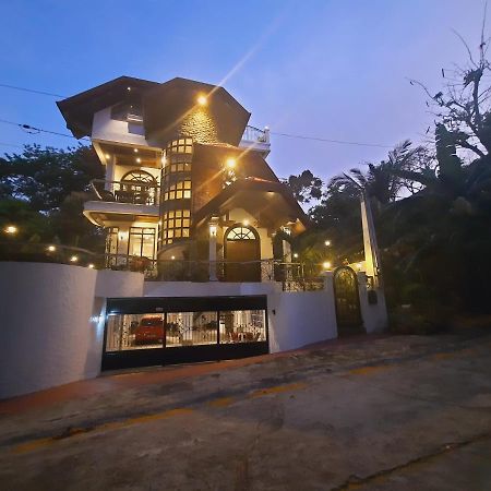 El Castillo Bed&Breakfast Angono Exterior foto