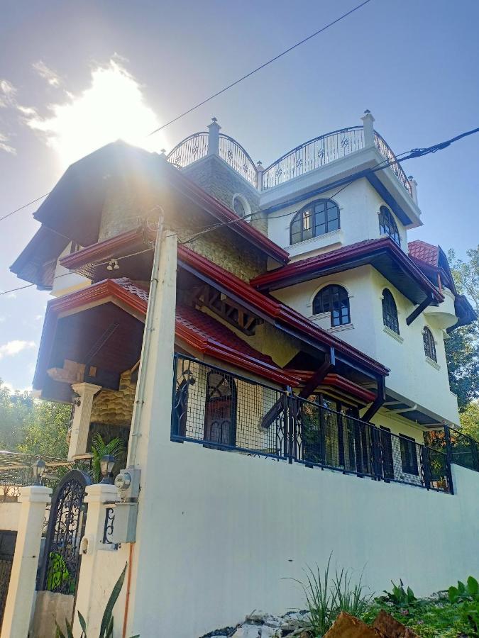 El Castillo Bed&Breakfast Angono Exterior foto