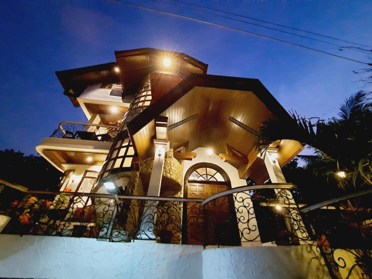 El Castillo Bed&Breakfast Angono Exterior foto