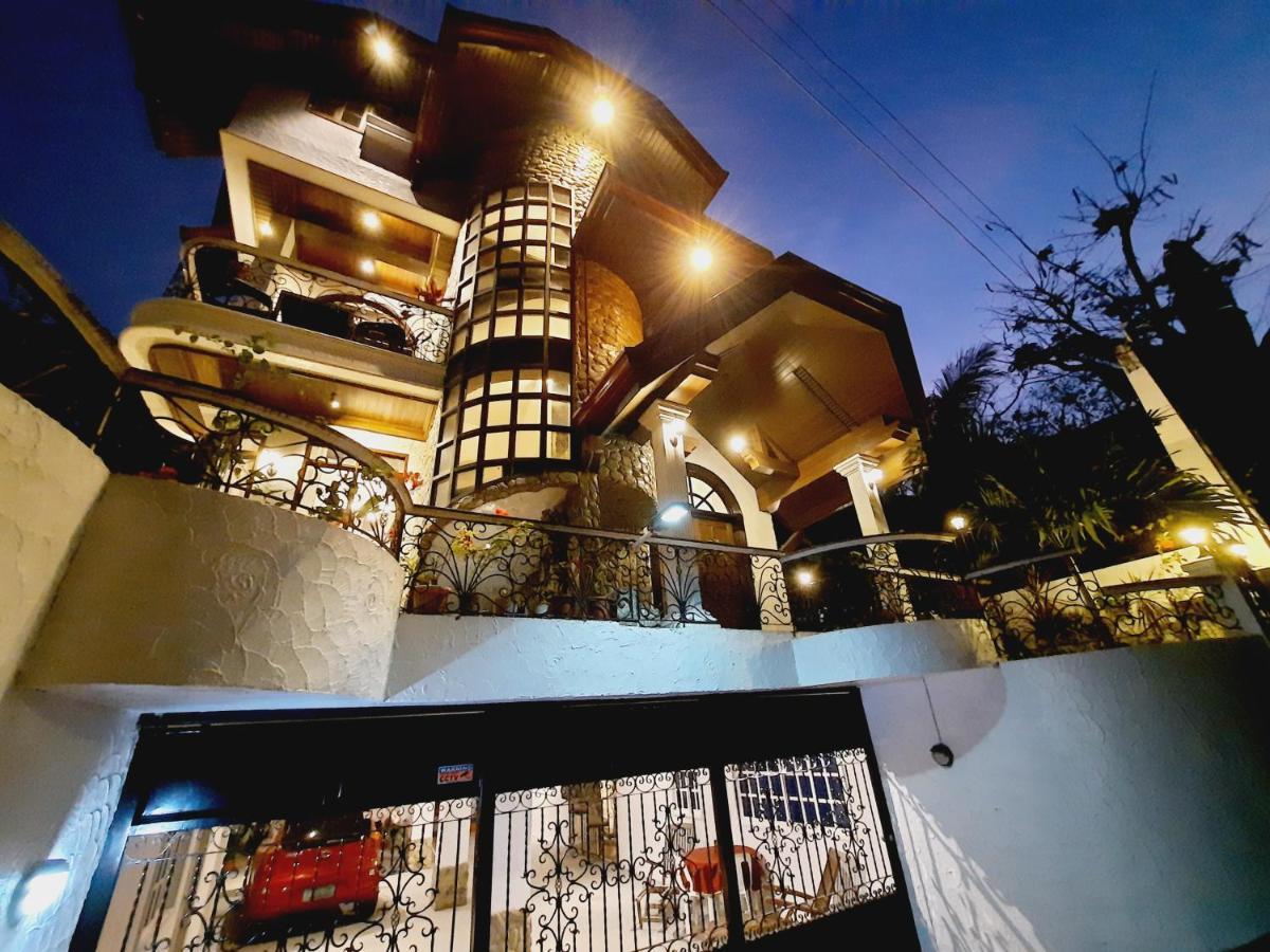 El Castillo Bed&Breakfast Angono Exterior foto